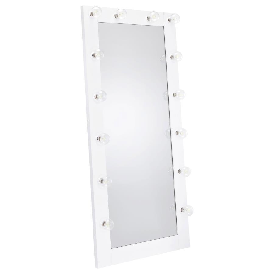 Rodeo Drive is no match for this Hollywood-inspired full-length floor mirror, a glam element with plenty of functionality. Set your sights on the Zayan mirror for an extra treat, placing it in a bedroom or dressing space and admiring a clean look with sub