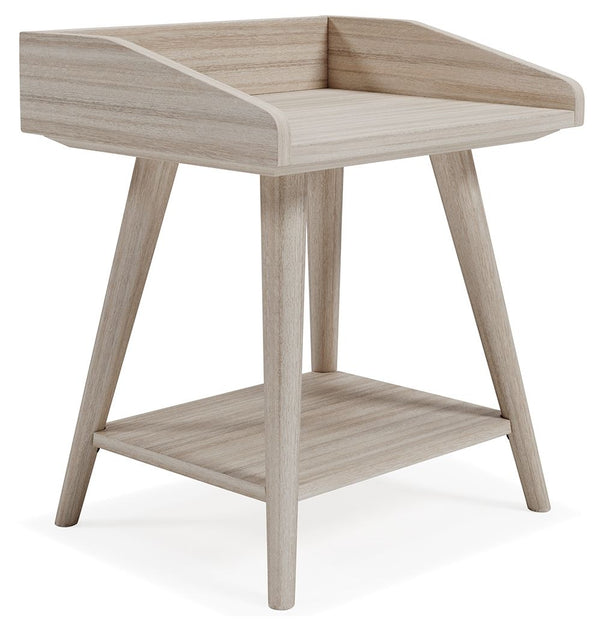 Display decor with simple style on this artful accent table. Constructed of wood, engineered wood and veneer in a light tan finish, it blends easily with your existing living room aesthetic. A gallery rail top, undermount shelf and dual USB chargers keep 