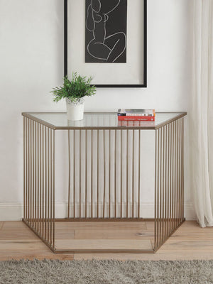 Trapezoidal Table<br/><br/><b>Product Features</b><ul><li>Case: 1Set/2Ctn</li><li>Finish: Champagne & Clear Glass</li><li>Materials: Metal, Glass</li></ul><br/>