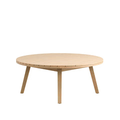 The Wesley Patio Coffee Table is designed for both style and durability, making it a perfect addition to any outdoor space. Crafted from FSC-Certified Acacia solid wood, it offers exceptional strength and natural resistance to the elements, ensuring it wi