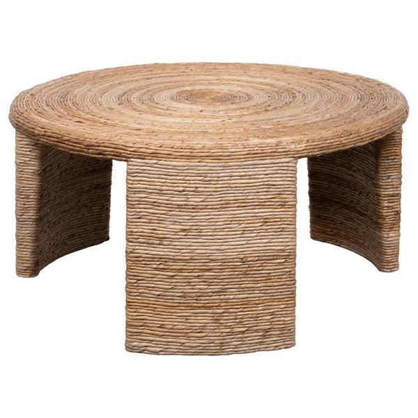  it combines elegance and sturdiness. Its three b