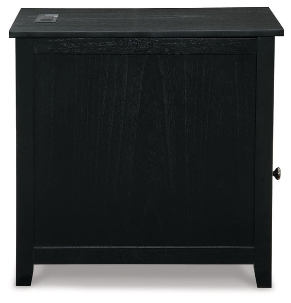Treytown - Black - Chair Side End Table