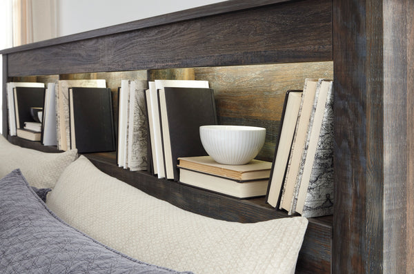  replicated wood grain showcases hints of burnt orange and t