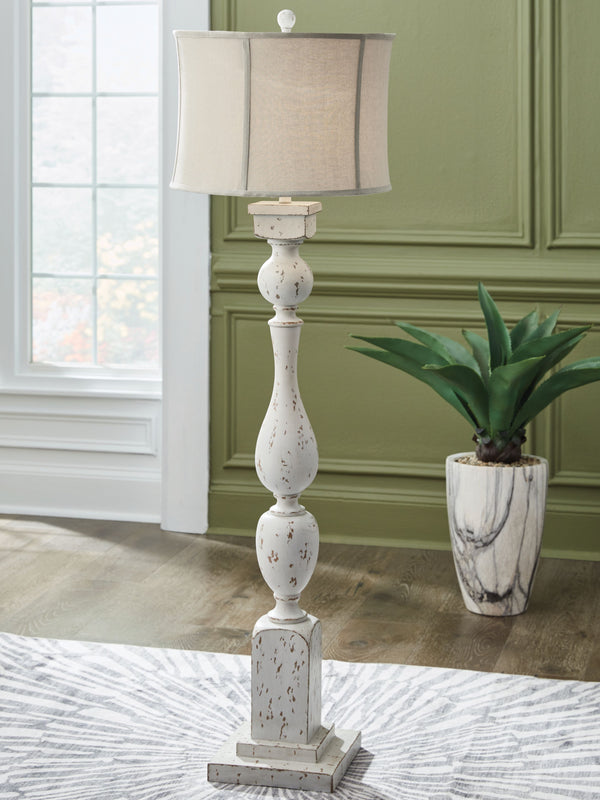  it-'s right at home in traditional spaces. Pair with the match