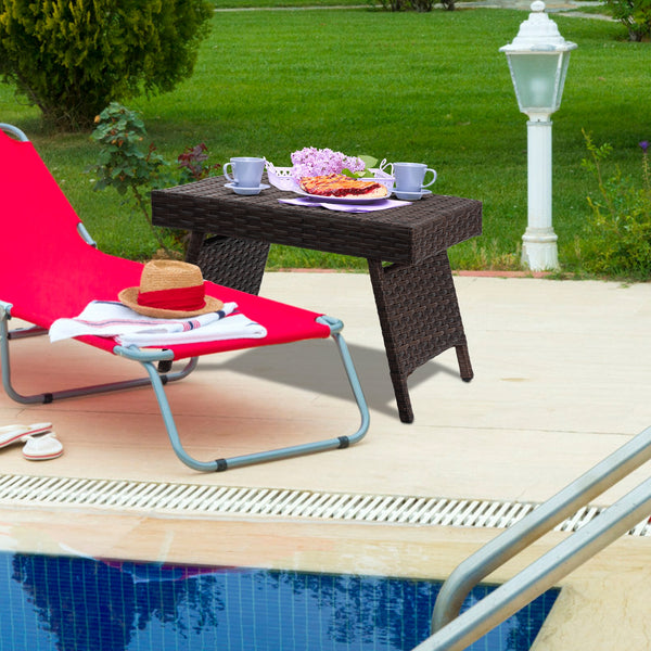 This brown gradient coffee table is made out of durable  weather-resistant resin and an open-weave material  which will not fray and can tolerate high summer temperatures. Â   Their contemporary design and ergonomic comfort are exactly the right combinati