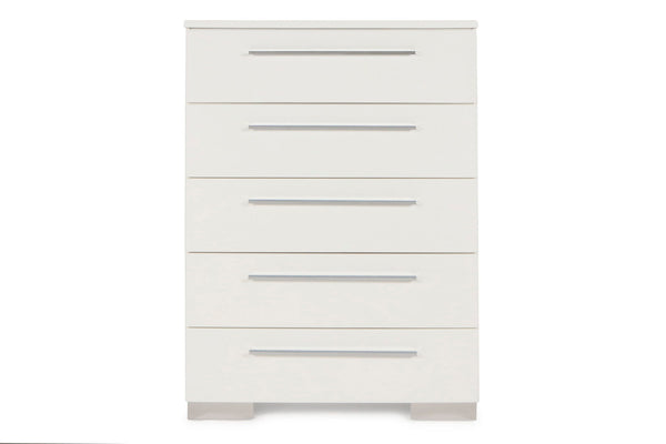  this chest features a flawlessly smooth