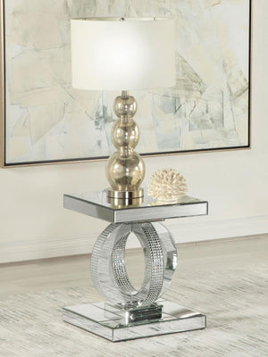  while every other surface is wrapped in sleek mirrored panels. Softly beveled edges ad