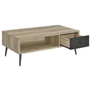  offering a versatile palette. A rectangular silhouette is tastef