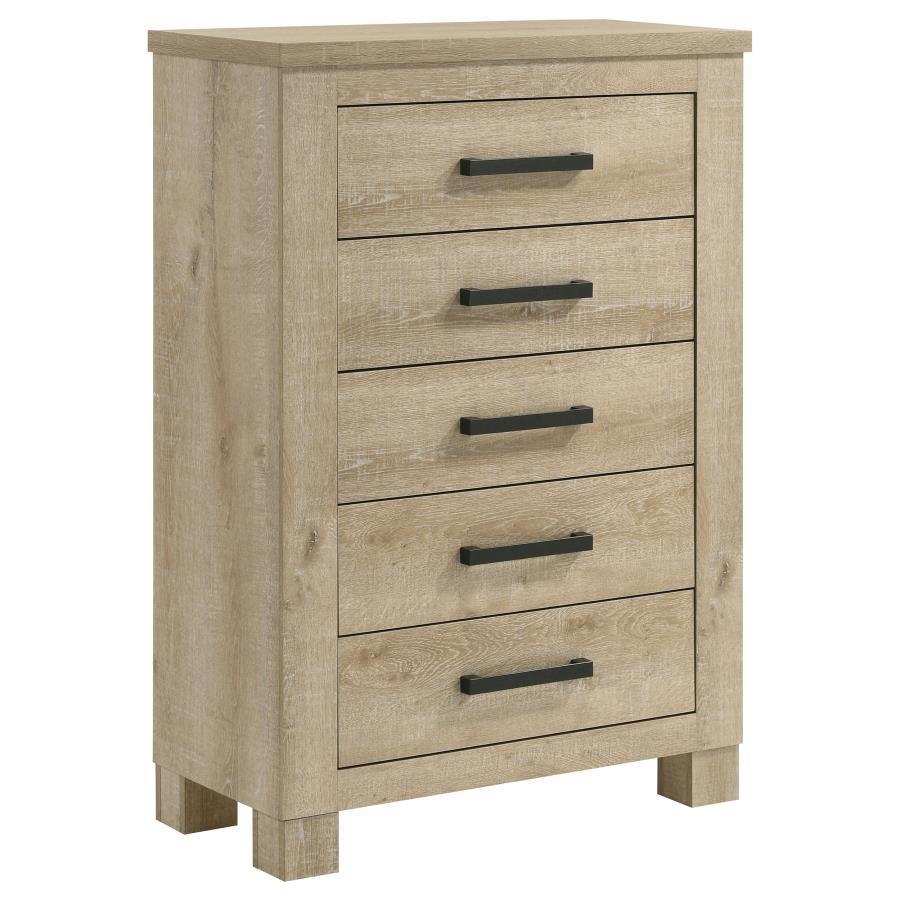 This five-drawer chest combines rustic appeal with practical vertical storage, making it ideal for smaller bedrooms. Finished in weathered oak, it is made from engineered wood with a scratch-resistant veneer for durability. Smooth-gliding drawers with dar