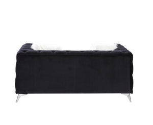  sofas are a staple in all our homes. Take a look at this Phifina collection