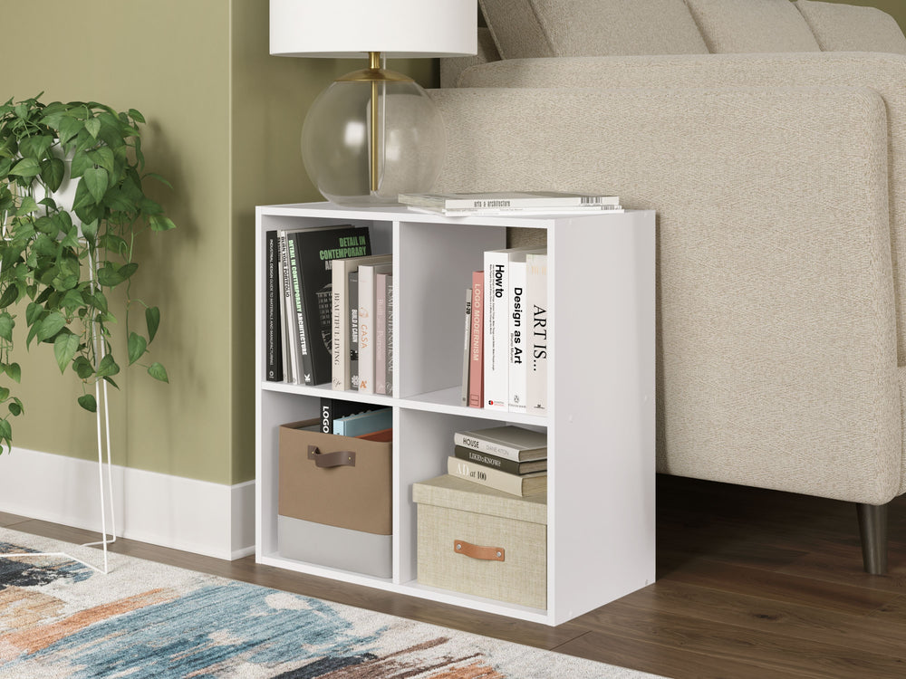 Create the modern bedroom of your dreams. This four-cube organizer offers a minimal design with maximum style, combining ultra-clean lines with an easy-elegant solid white finish. And its storage cubbies make putting things away a snap.<br/><br/><b>Produc
