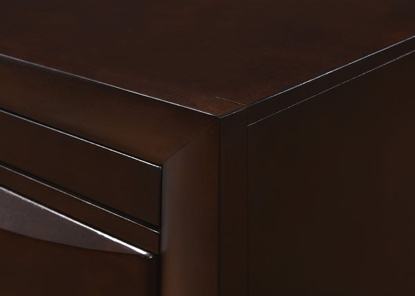 Emily - Queen 3 Piece Bedroom Set - Cherry