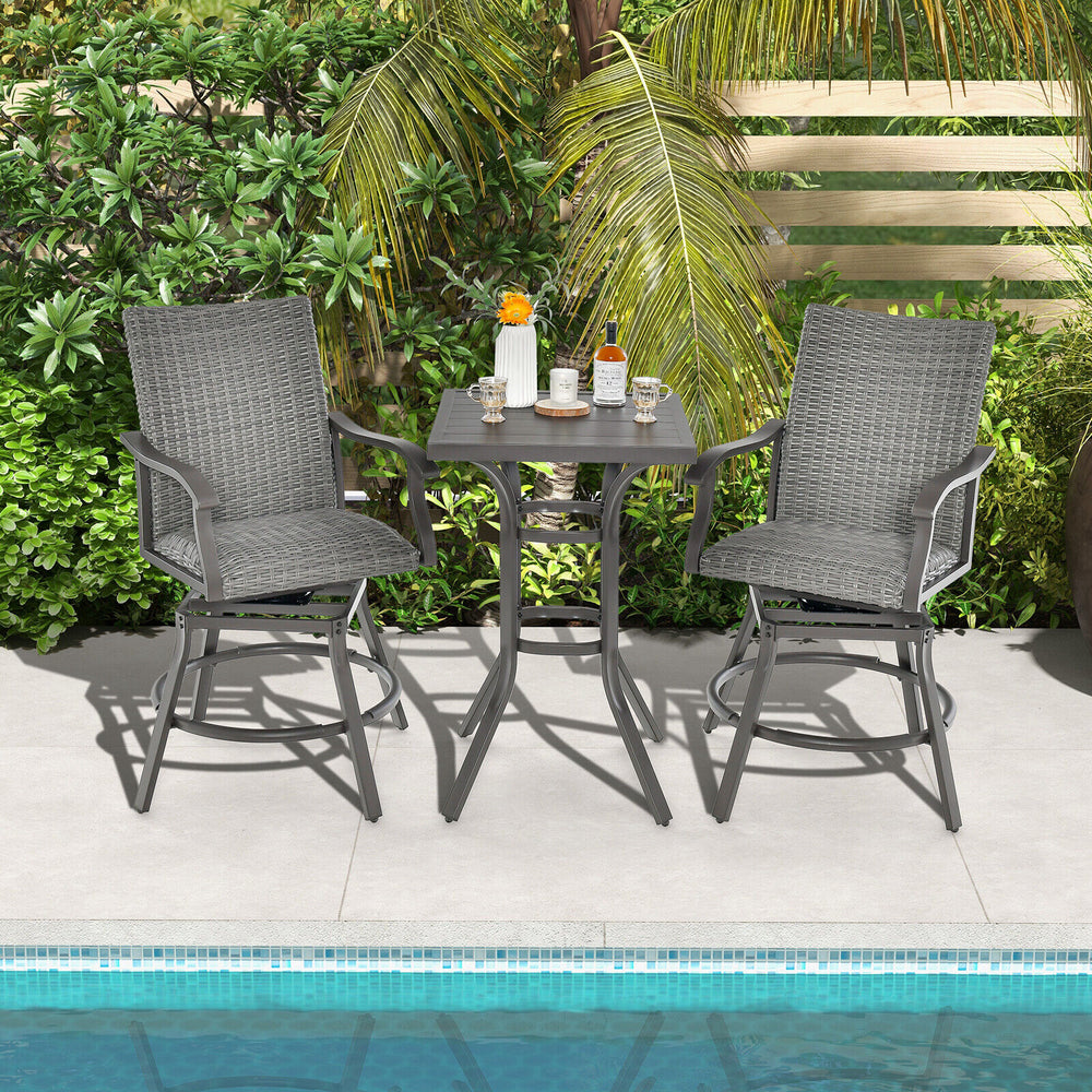 4D fiber-filled seat cushion is quick dry and comfortable<br>Enjoy added convenience with the 360Â° swivel feature<br>Relax your feet with the footrest that features an anti-slip mat<br>Experience relaxation with the curved backrest and armrests<br>Alumin
