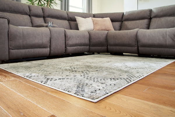  the muted palette keeps the look chic and upscale.<br/><br/><b>Product Features</b><ul><li>Made of heat set polypropylene/polyeste