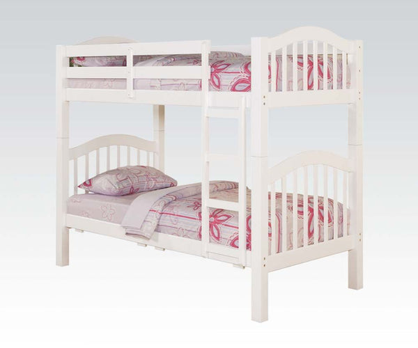 The Heartland Collection is beautiful for your daughters bedroom. This collection have option has storage or 2 drawers reducing the space and get the larger view of the room. This collection is modern and simple which gives a warm and surprising touch to 