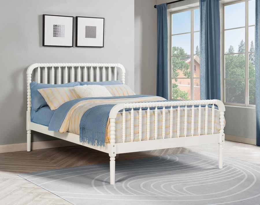 Embrace timeless charm with this Jenny Lind-style platform bed, featuring classic bobbin spindles for a vintage-inspired look. Crafted from solid rubberwood and pine, it offers lasting durability and sturdy support. The gracefully curved headboard and foo