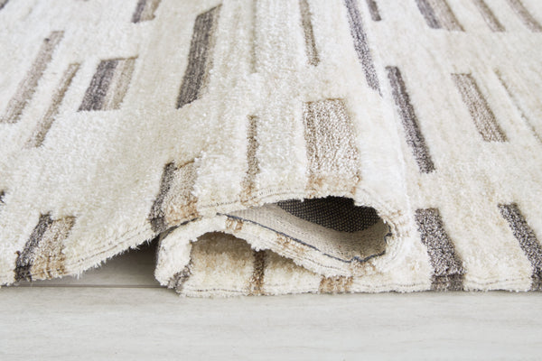 Leesdale - Ivory / Brown / Black - Medium Rug