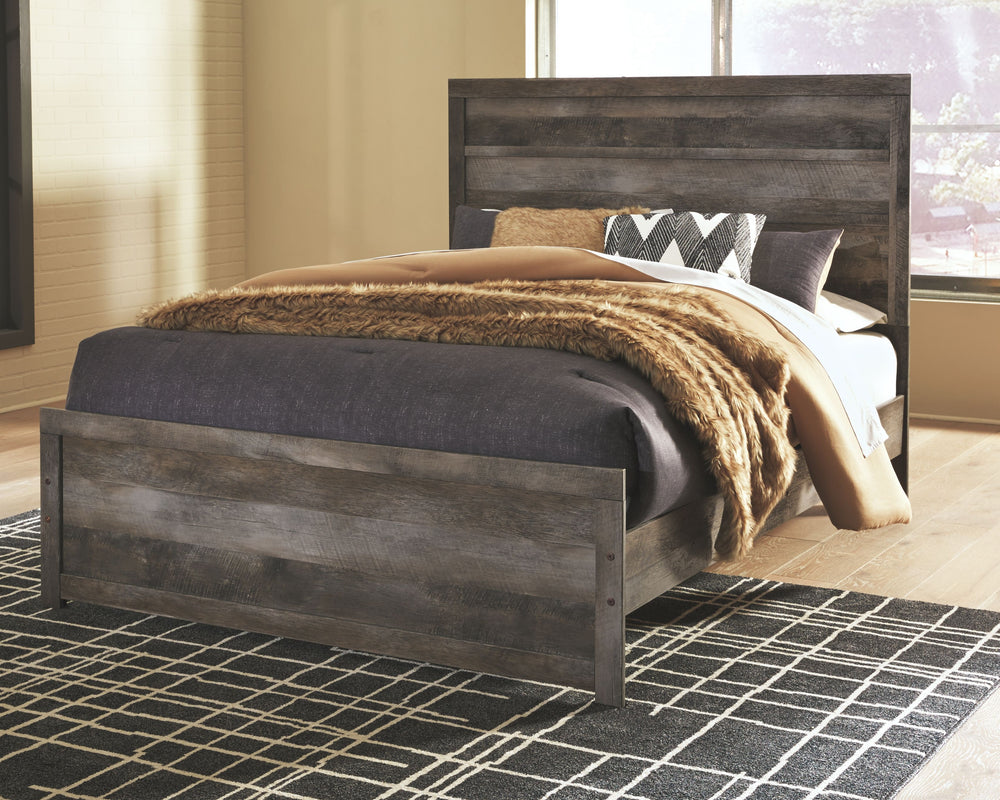 This queen panel bed is sure to win your heart with its daring designer take on modern rustic. The bedâ€™s crisp, clean and minimalist-chic profile is enriched with a striking replicated oak grain with thick plank styling and a weathered gray finish for t
