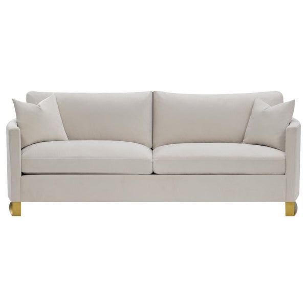  and foam with accent pillows for additional style and plush comfort. Reversible feather blend cushioned seat backs offer unsurpassed relax