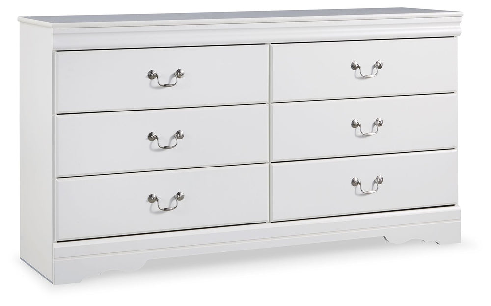 This dresser-'s crisp cottage white gives traditional Louis Philippe profiling a delightful style awakening. The look is timeless. The feel? Right at home. Six smooth-gliding drawers with antiqued bail pulls beautifully accommodate.<br><br><b>Additional D