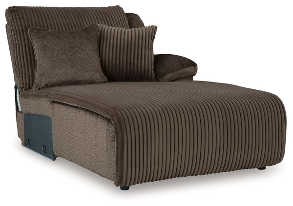 This right-arm facing press back chaise is made with polyester upholstery. Pairs with other items in the series to make a sectional.<br><br><b>Additional Dimensions</b><br><ul><li>Leg height: 2.25-"</li><li>Minimum width of doorway for delivery: 36-"</li>