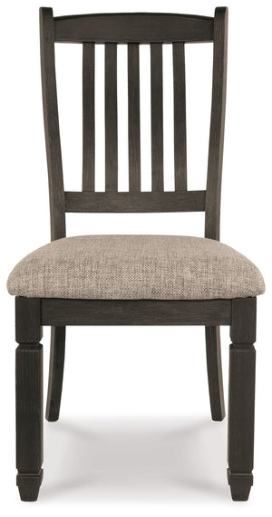  provide a sturdy foundation. And the heavily woven fabric on its boxed cushion seat has a quali
