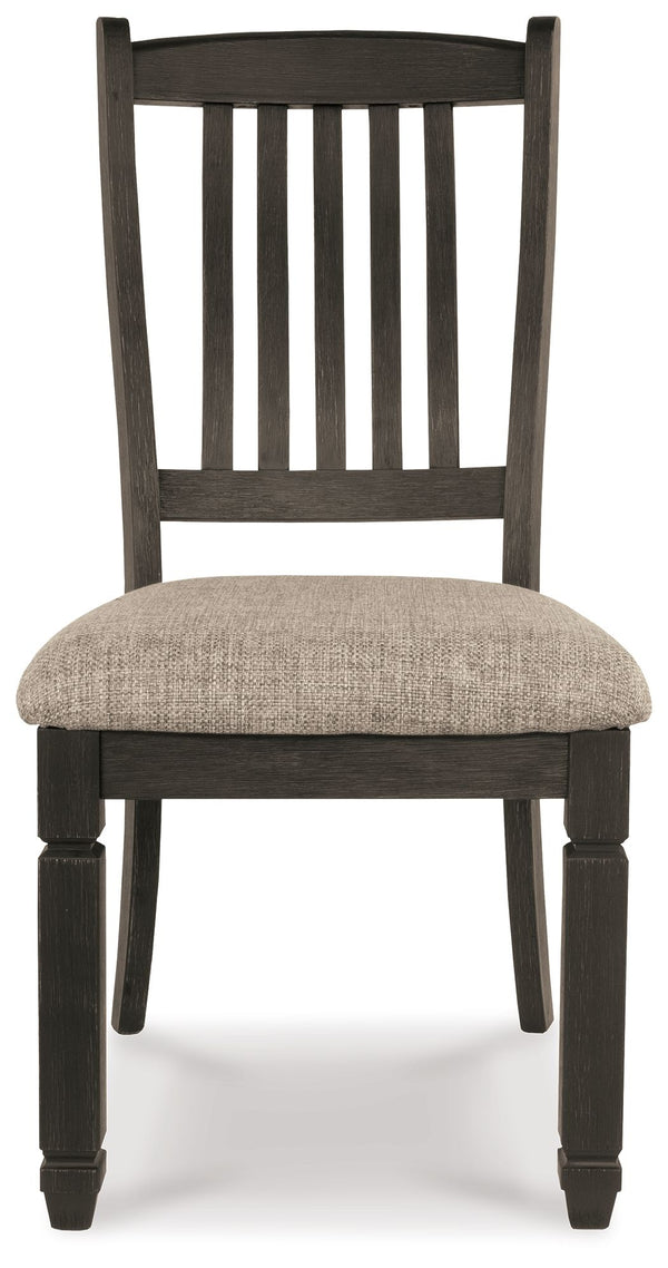  provide a sturdy foundation. And the heavily woven fabric on its boxed cushion seat has a quali