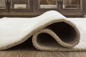 Ladonia - Linen / Taupe - Large Rug