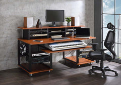 Bigger and better than ever, the Megara music desk is a great option for aspiring artists or producers. It offers plenty of mounting rack space for a lot of musical equipment. It features a pull-out keyboard tray and a smaller pull-out tray on the hutch f