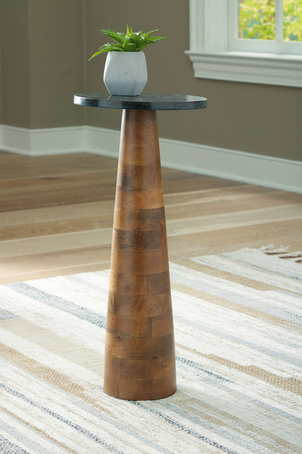  this accent table is eager to host your decorative accents or help keep relaxation essentials on hand. Its poised