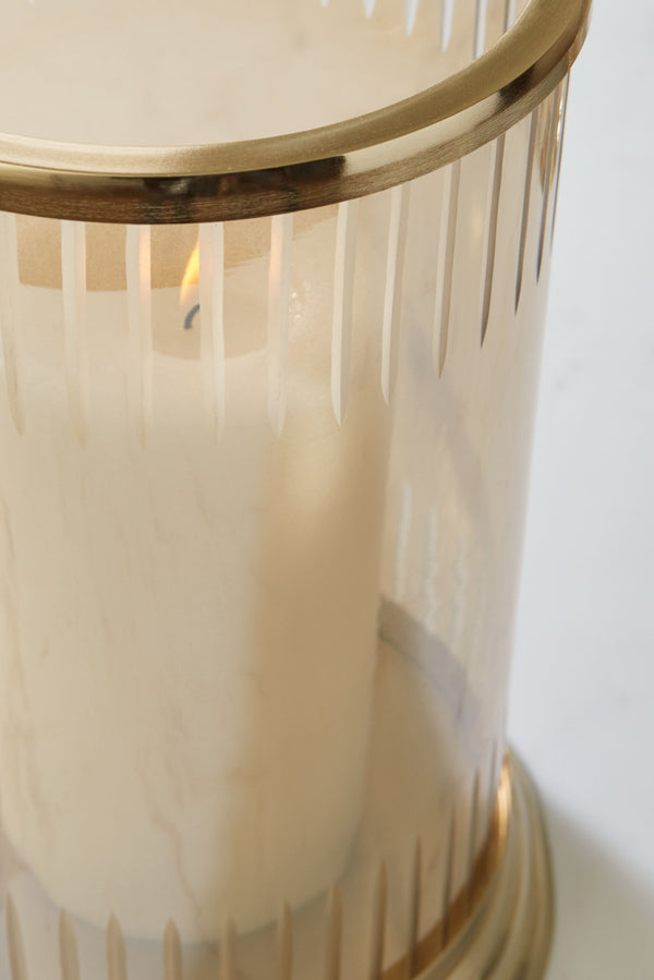  gives you a timeless aesthetic you can love.<br/><br/><b>Product Features</b><ul><li>Made