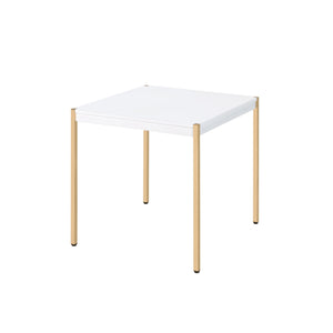 Occasional Tables SetMetal Tube LegsWoodem TopMinimalistic Design<br/><br/><b>Product Features</b><ul><li>Occasional Tables Set</li><li>Metal Tube Legs</li><li>Woodem Top</li><li>Minimalistic Design</li><li>Case: 1Pc/1Ctn</li><li>Finish: White & Gold Fini