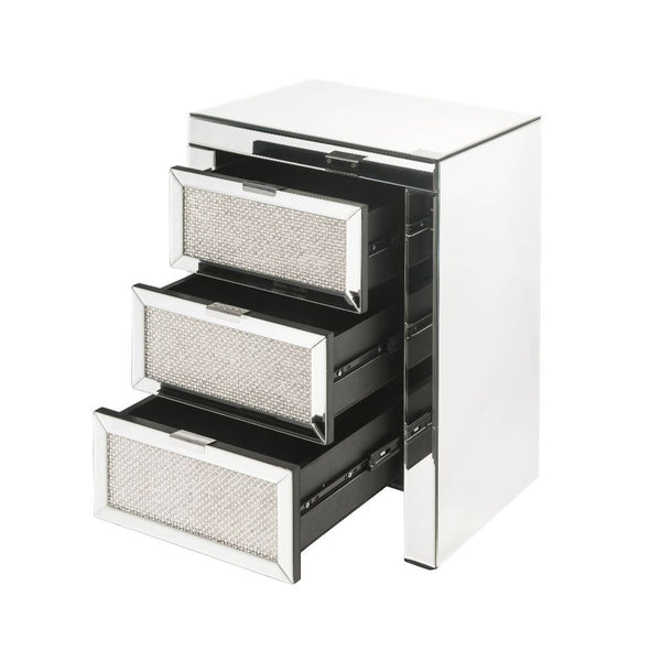 ensuring a design that endures. Three drawers with faux diamonds Inlay drawer fronts