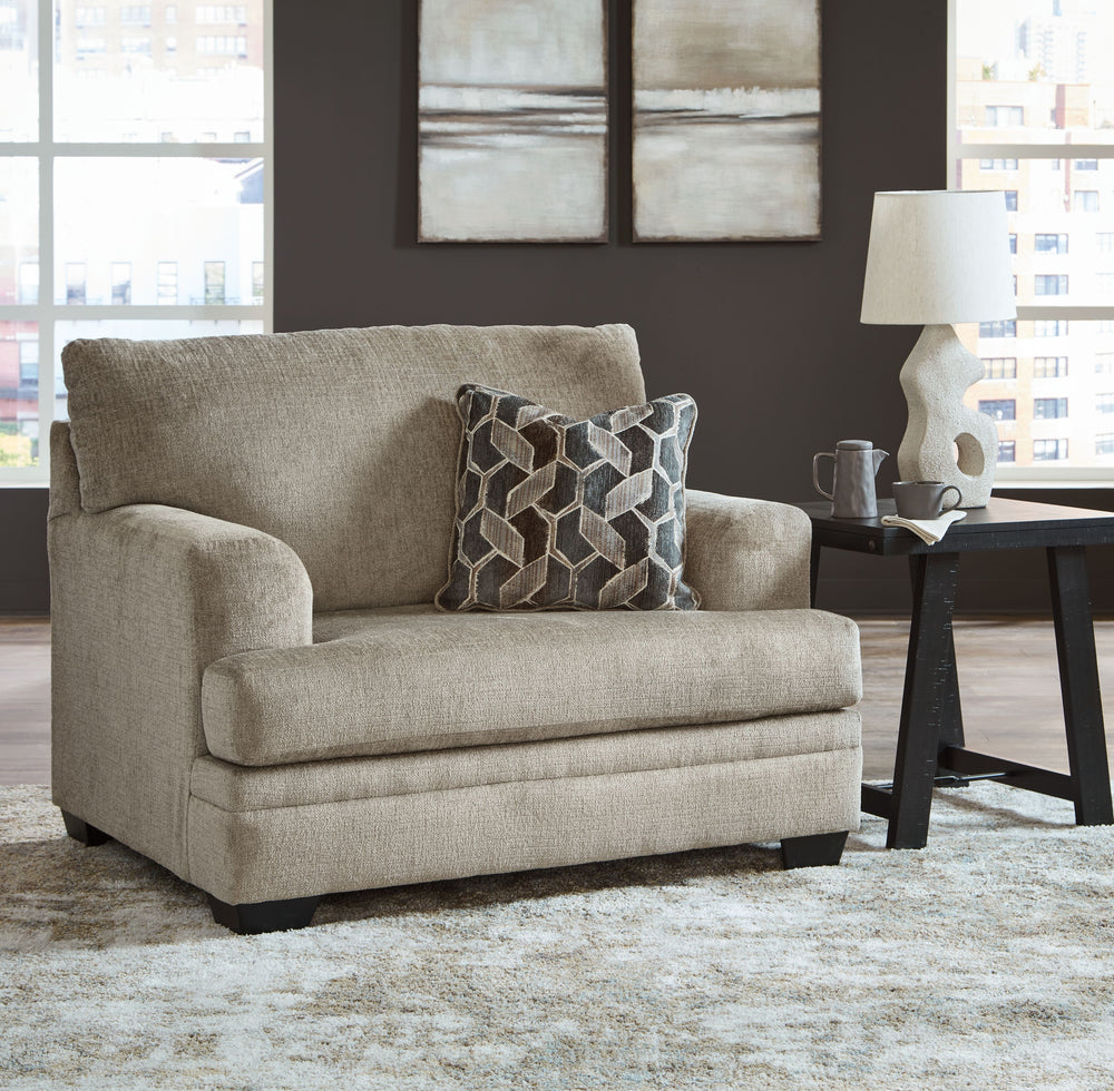 This seating package feels every bit as good as it looks. Ultra-soft upholstery enhances your comfort, making it a delightful place to unwind. Whether you-'re enjoying a quiet evening alone or chilling with friends, this set promises to be the perfect bac