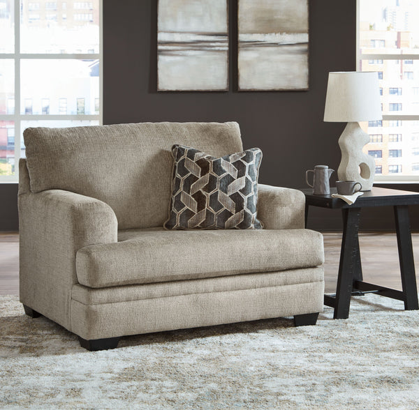  making it a delightful place to unwind. Whether you-'re enjoying a quiet evening alone or chilling with friends