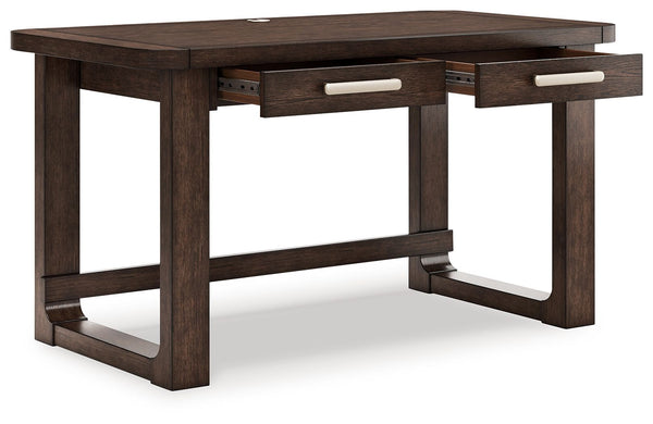  this desk gives your office a dose of bo