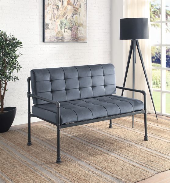 Foam Density: D20 Memory Foam<br/><br/><b>Product Features</b><ul><li>KD</li><li>Memory Foam Seat & Back Cushion</li><li>Water Pipe Style</li><li>Loose Back & Seat Cushion</li><li>Case: 1Pc/1Ctn</li><li>Finish: Gray Velvet & Sandy Gray Finish</li><li>Styl