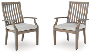 Experience the perfect combination of durability and style with this outdoor arm chair. Enhanced by a sumptuously soft cushion wrapped in high-performing, low-maintenance Nuvella+â„¢ fabric, it-'s designed to provide years of enjoyment. This delightful ad