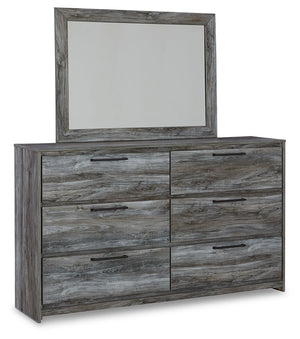  four smooth-gliding drawers provide