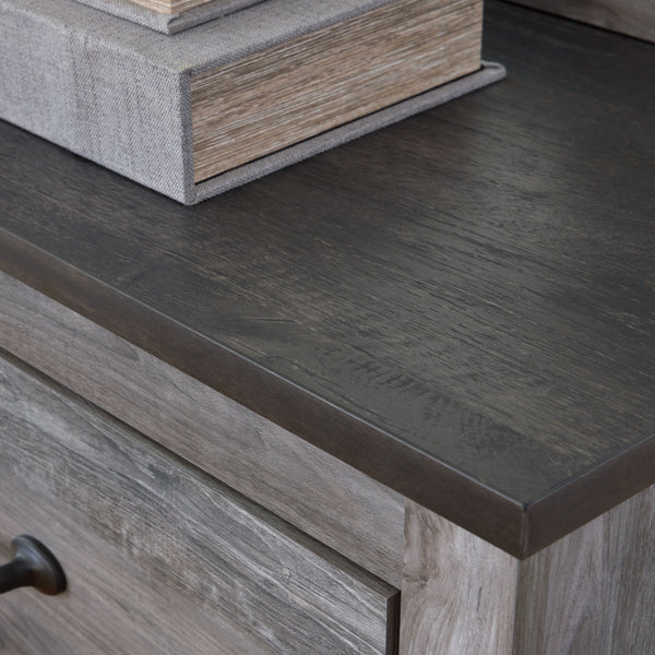  textured look. Light neutral shades contrasted by a dark charcoal finish bring a refined yet re