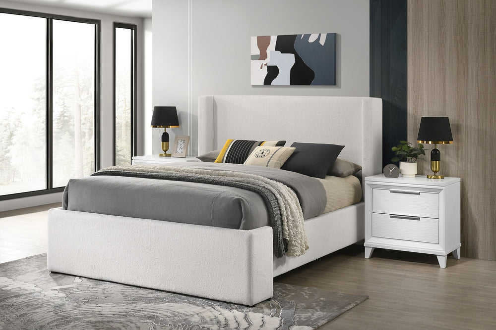 Discover the ultimate combination of minimalist design and cozy comfort with our sleek, modern bed frame. Its streamlined silhouette and neutral tone create a serene bedroom environment, perfect for those who appreciate subtle elegance and a restful night