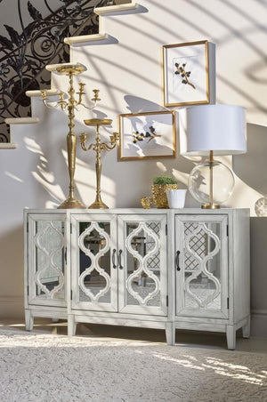  while the spacious interior shelving keeps your essentials neatly st