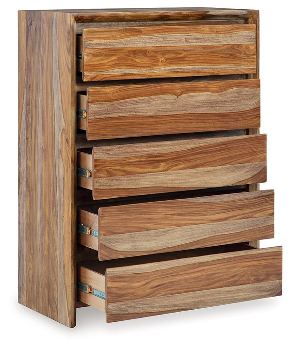  brings an organically stunning vibe to your bedroom. Strikingly simple drawers lend a hand with keeping y