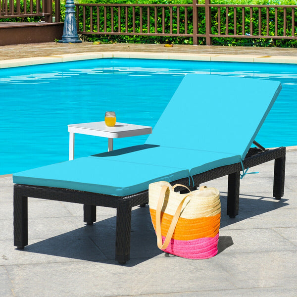 Durable hand-woven black PE rattan and steel frame for long time using<br>8 sturdy legs offer extra support and stability for you<br>Soft and thick cushion for comfortable seating<br>Cushion with navy and off white cushion cover<br>The cover of the cushio