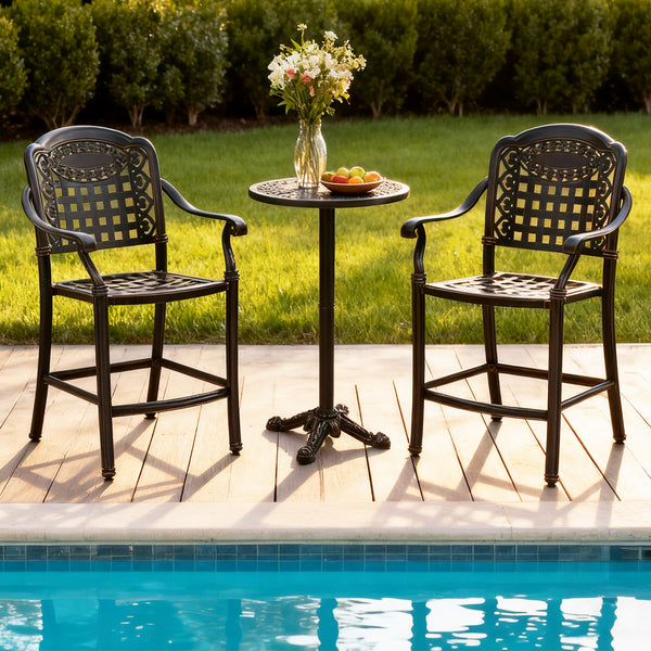 Robust cast aluminum frame for prolonged use<br>Withstand the test of time with rustproof feature<br>Hallowed backrests and tabletop for a vintage touch<br>Inclined backrests and contoured seat for perfect body support<br>Optimal arm relaxation with curve