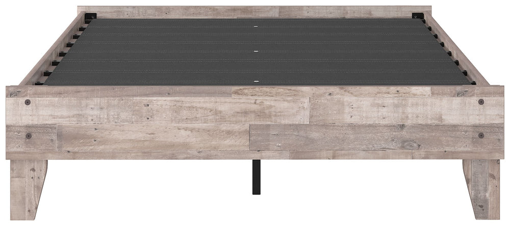 Part beach chic, part urban hip, this full platform bed is everything you dreamed of, at a comfortably cool price. The butcher block whitewash finish over replicated pine grain lends a richly relaxed aesthetic that suits your sensibility. What an easy-bre
