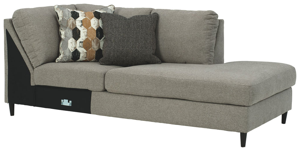 This right-arm facing corner chaise is made with polyester upholstery. Pairs with other items in the series to make a sectional.<br><br><b>Additional Dimensions</b><br><ul><li>Leg height: 4.5-"</li><li>Minimum width of doorway for delivery: 32-"</li><li>S