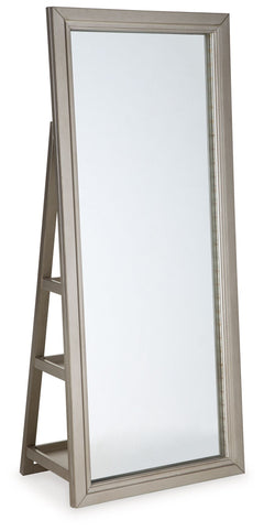 This floor mirror with storage makes on-the-go glam effortless. Complete outfits with accessories in an instantâ€”with easy-to-access shelving on the back, you can keep all your favorites on hand. And last-minute makeup touchups are made easy with sleek L
