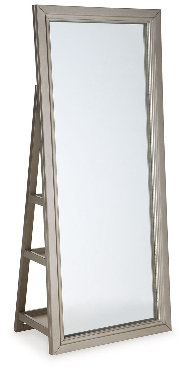 This floor mirror with storage makes on-the-go glam effortless. Complete outfits with accessories in an instantâ€”with easy-to-access shelving on the back, you can keep all your favorites on hand. And last-minute makeup touchups are made easy with sleek L
