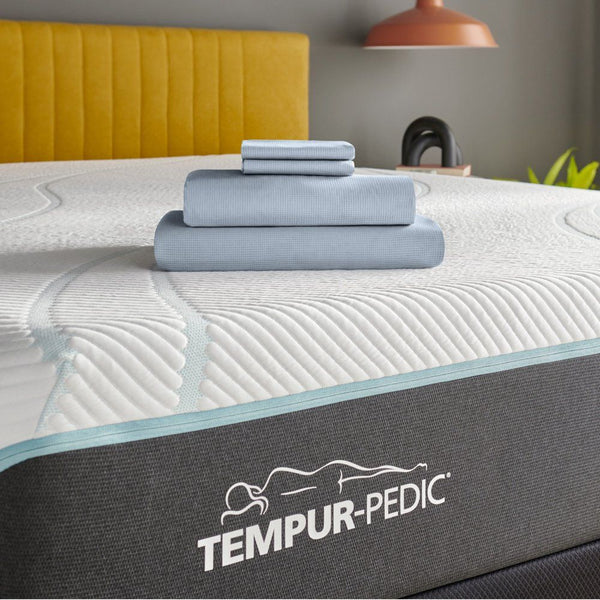 Maximize your sleep experience. Woven from a blend of soft cotton and silky TENCELTM Lyocell fibers with an innovative fine mesh construction, these moisture-wicking sheets offer maximum breathability between you and your Tempur-Pedic mattress.<br/><br/><